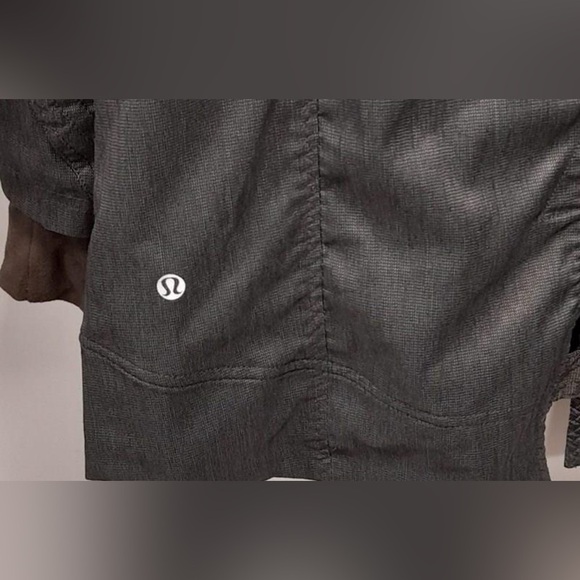 Lululemon Athletica Gray Ski Jacket with Hood Sz M - Picture 11 of 12